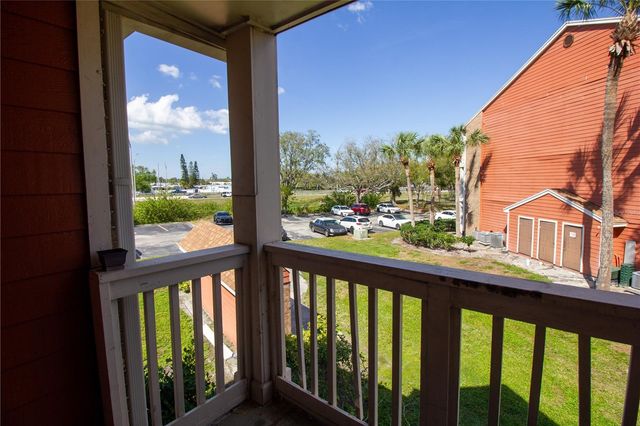 10200 GANDY BOULEVARD N 402, St Petersburg, FL 33702