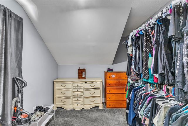 9391-9381 Columbia Road, Olmsted Falls, OH 44138