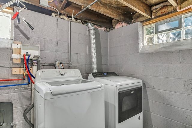 9391-9381 Columbia Road, Olmsted Falls, OH 44138