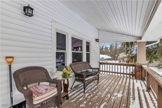 9391-9381 Columbia Road, Olmsted Falls, OH 44138