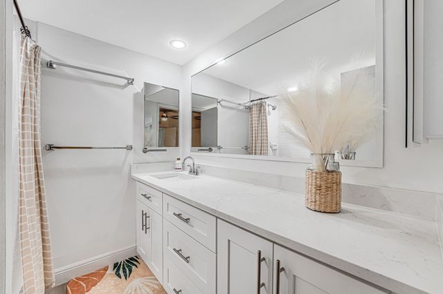 2439 24th Way 2439, West Palm Beach, FL 33407