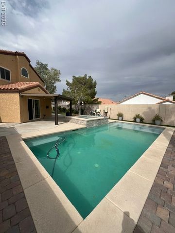 9800 Great Bend Drive, Las Vegas, NV 89117