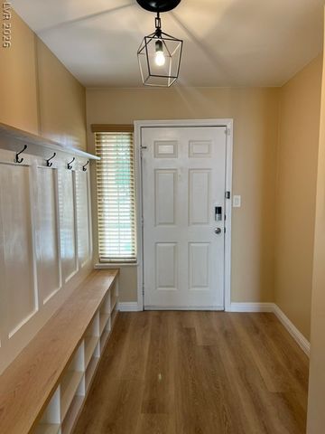 9800 Great Bend Drive, Las Vegas, NV 89117