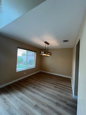 9800 Great Bend Drive, Las Vegas, NV 89117