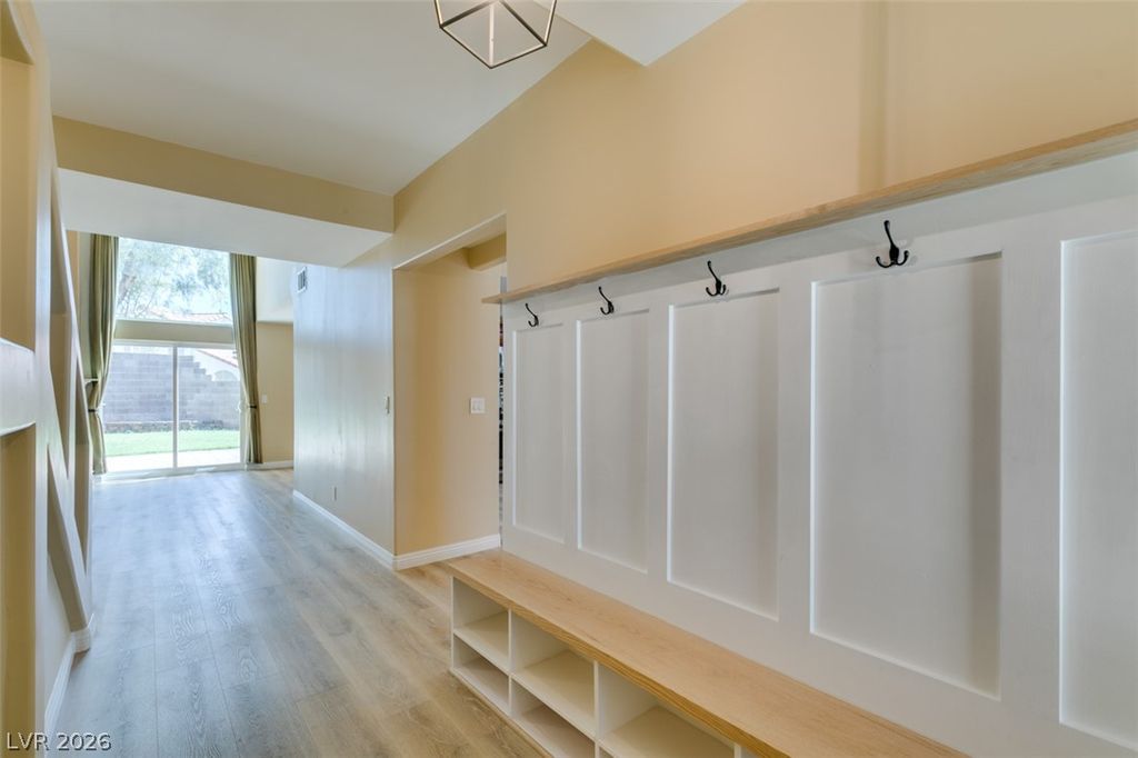 9800 Great Bend Drive, Las Vegas, NV 89117 — photo 4