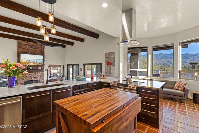 2580 N Avenida Sorgo N, Tucson, AZ 85749