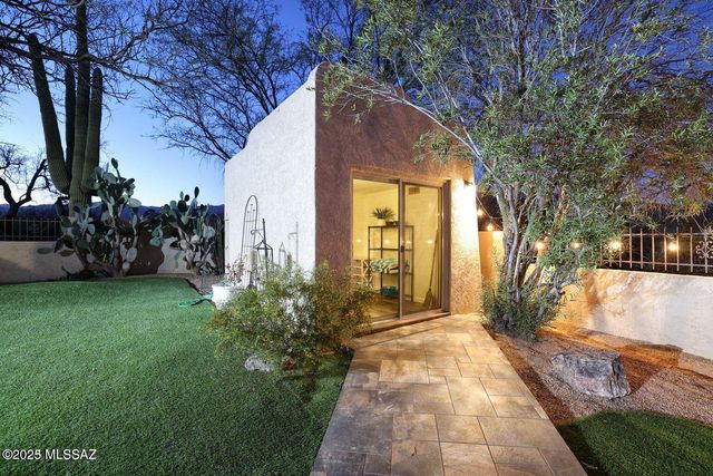 2580 N Avenida Sorgo N, Tucson, AZ 85749