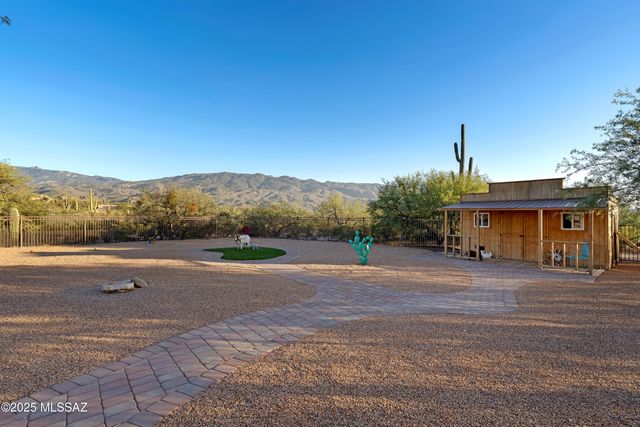 2580 N Avenida Sorgo N, Tucson, AZ 85749