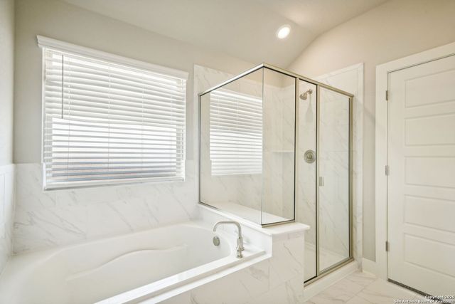 1306 Arcadian Rose, San Antonio, TX 78245