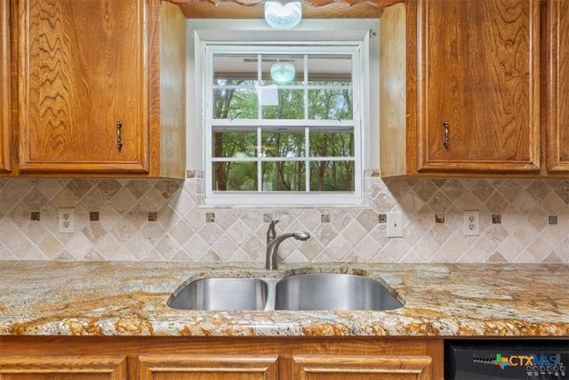 3525 Centennial Drive, Belton, TX 76513