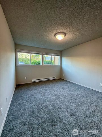 15138 65th Avenue S #107, Tukwila, WA 98188