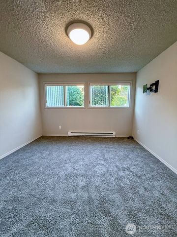 15138 65th Avenue S #107, Tukwila, WA 98188