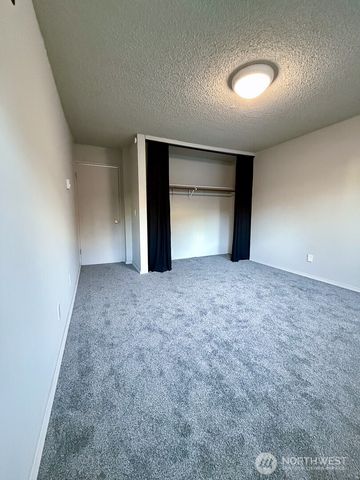 15138 65th Avenue S #107, Tukwila, WA 98188