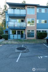 15138 65th Avenue S #107, Tukwila, WA 98188