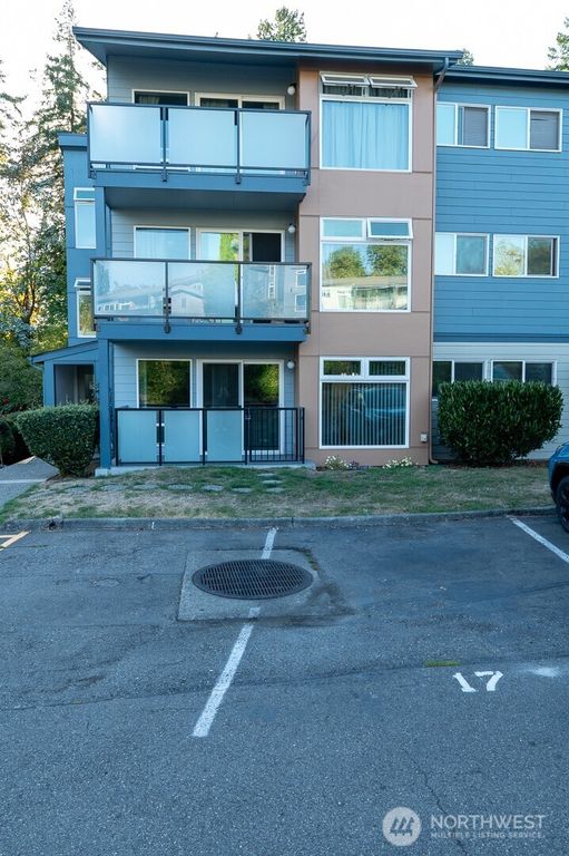 15138 65th Avenue S #107, Tukwila, WA 98188