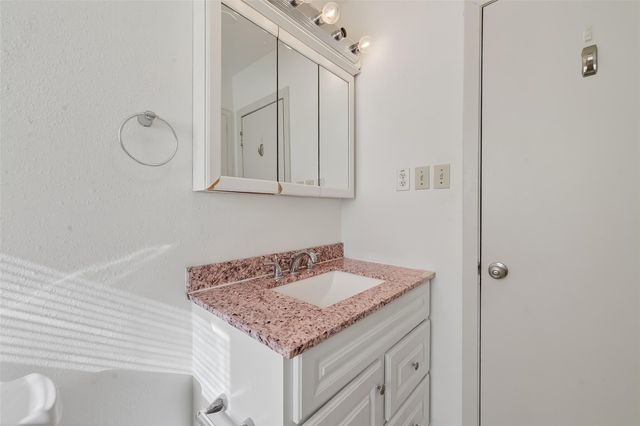 2007 Antoine Drive, Houston, TX 77055