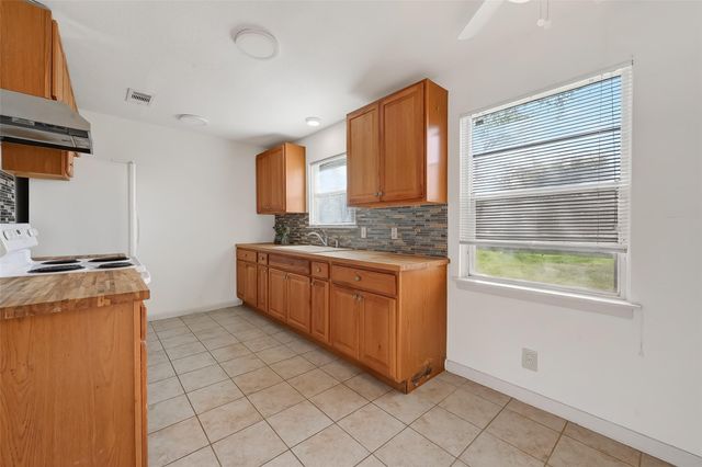 2007 Antoine Drive, Houston, TX 77055