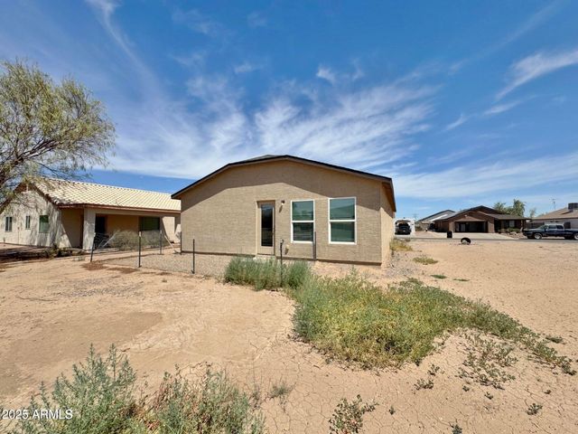 9455 W TROY Drive, Arizona City, AZ 85123