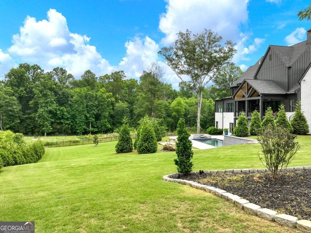 5832 Lula Bridge Lane, Braselton, GA 30517