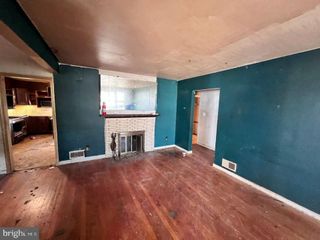 205 S PERSHING DR, Arlington, VA 22204