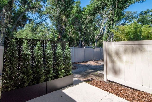 5368 SYLVESTER LOOP, Tampa, FL 33610