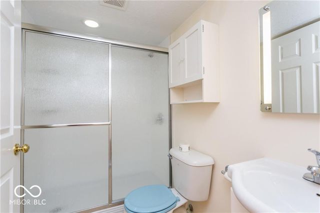 13800 Stanford Drive, Carmel, IN 46074