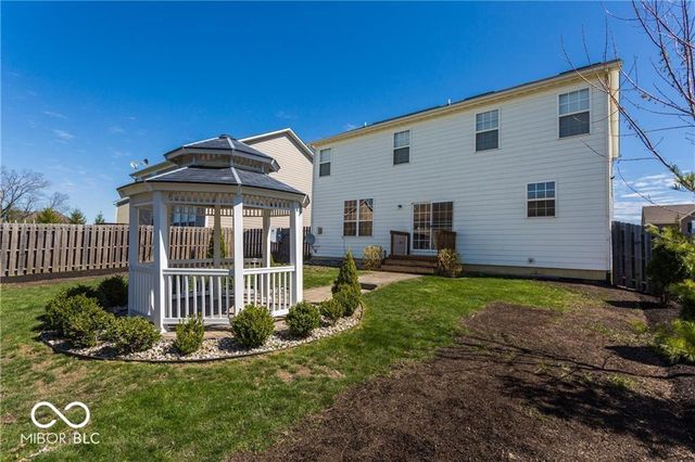 13800 Stanford Drive, Carmel, IN 46074