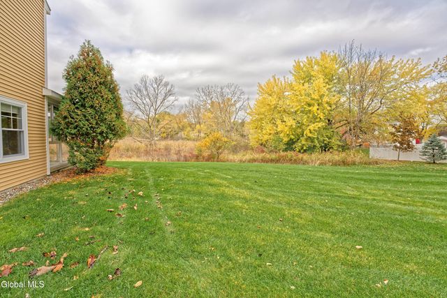 36 Stacey Court, Colonie, NY 12047