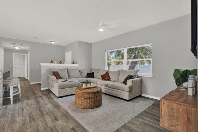 2011 OUTER DRIVE, Sarasota, FL 34231