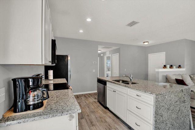 2011 OUTER DRIVE, Sarasota, FL 34231
