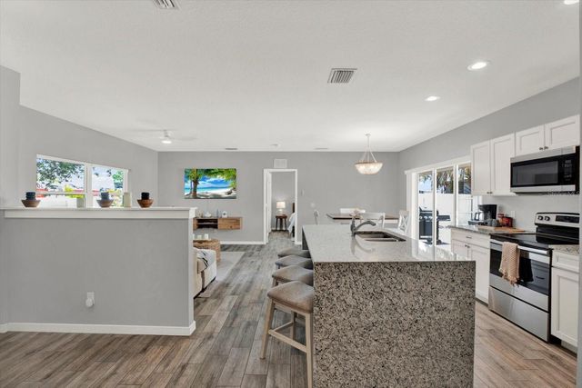 2011 OUTER DRIVE, Sarasota, FL 34231