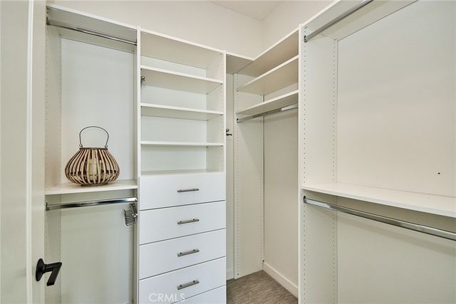 1050 S Grand 2001, Los Angeles, CA 90015