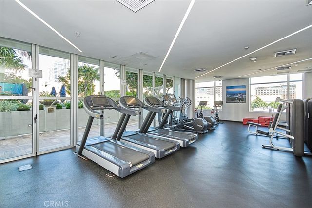 1050 S Grand 2001, Los Angeles, CA 90015