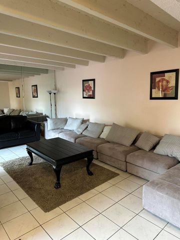 1562 Shaker Circle, Wellington, FL 33414