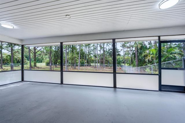 7380 155TH Place N, Palm Beach Gardens, FL 33418
