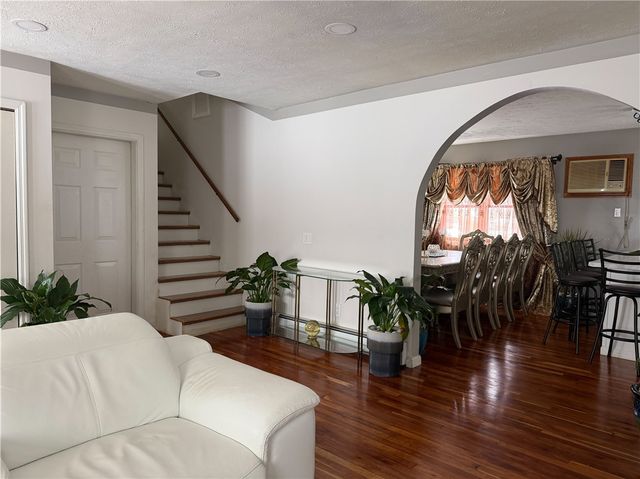 112 Central Drive, Oneonta, NY 13820