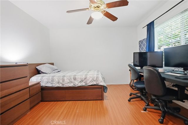 10808 Des Moines, Porter Ranch, CA 91326