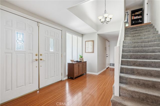 10808 Des Moines, Porter Ranch, CA 91326