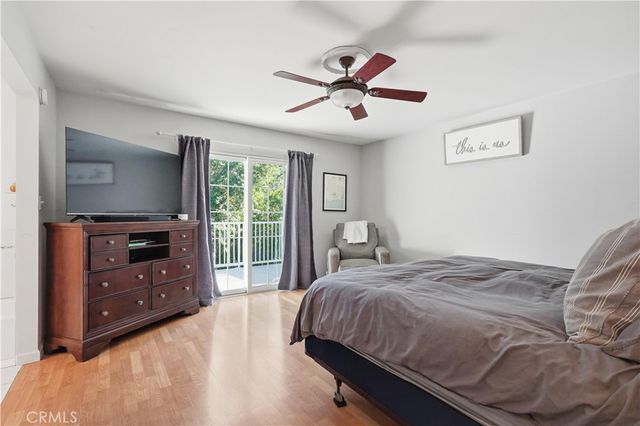 10808 Des Moines, Porter Ranch, CA 91326