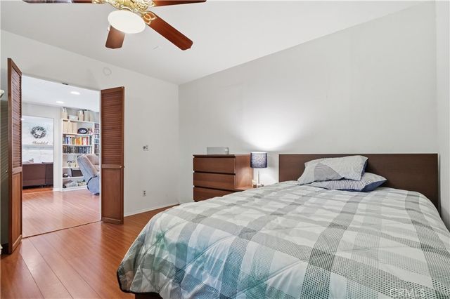 10808 Des Moines, Porter Ranch, CA 91326