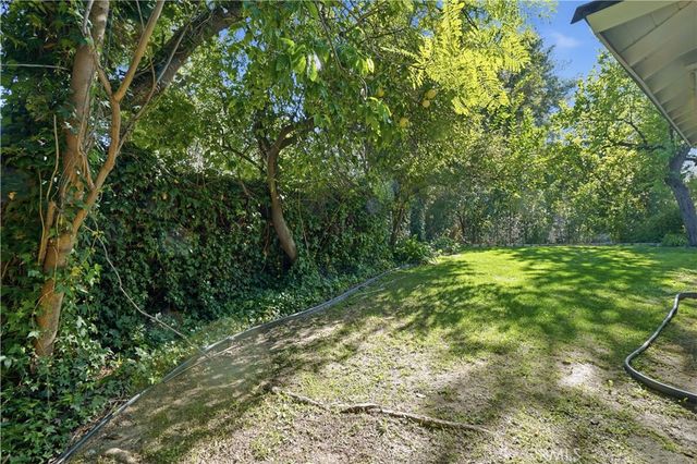 10808 Des Moines, Porter Ranch, CA 91326