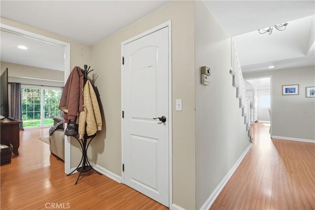 10808 Des Moines, Porter Ranch, CA 91326