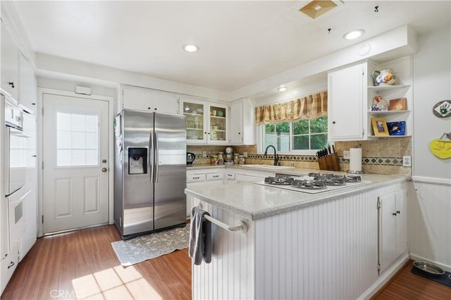 10808 Des Moines, Porter Ranch, CA 91326