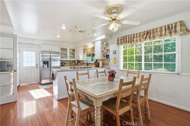 10808 Des Moines, Porter Ranch, CA 91326