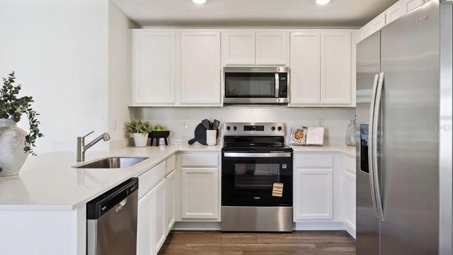 4423 LAKE FOX DRIVE, Lakeland, FL 33810