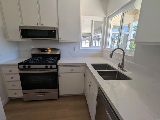 4593 Sunrise Ridge, Oceanside, CA 92056