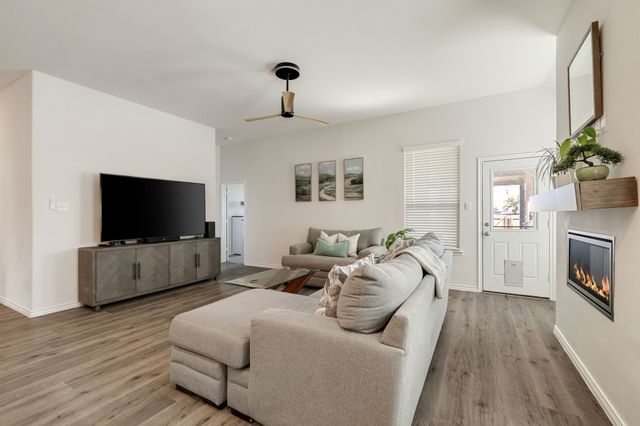 2818 N.Moccasin Lane, Aubrey, TX 76227
