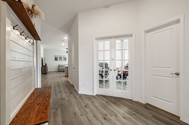 2818 N.Moccasin Lane, Aubrey, TX 76227