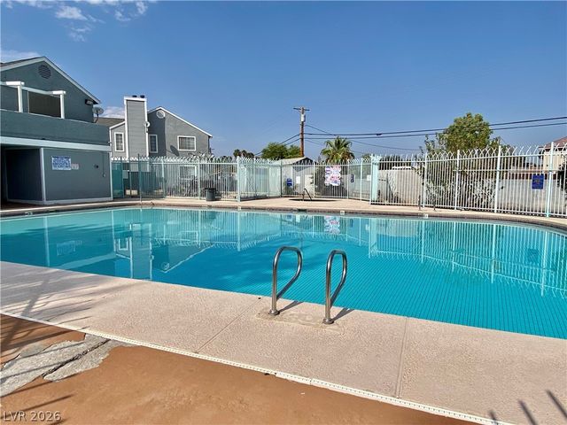 1872 Cosmic Drive, Las Vegas, NV 89115