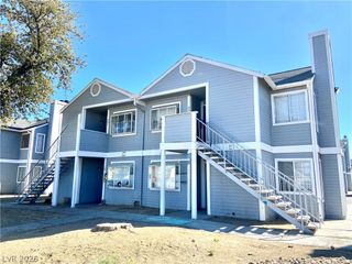 1872 Cosmic Drive, Las Vegas, NV 89115